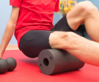 Foam roller thigh treatment in physiotherapy study